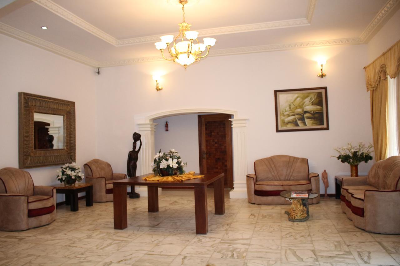 Embassy Suites Hotel Μονρόβια Εξωτερικό φωτογραφία